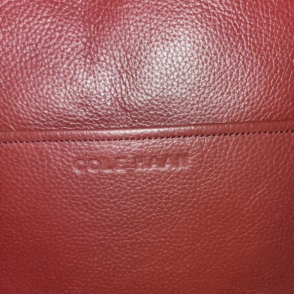 COLE HAAN EUC LRG RED LEATHER TOTE BAG. .. - Picture 3 of 9
